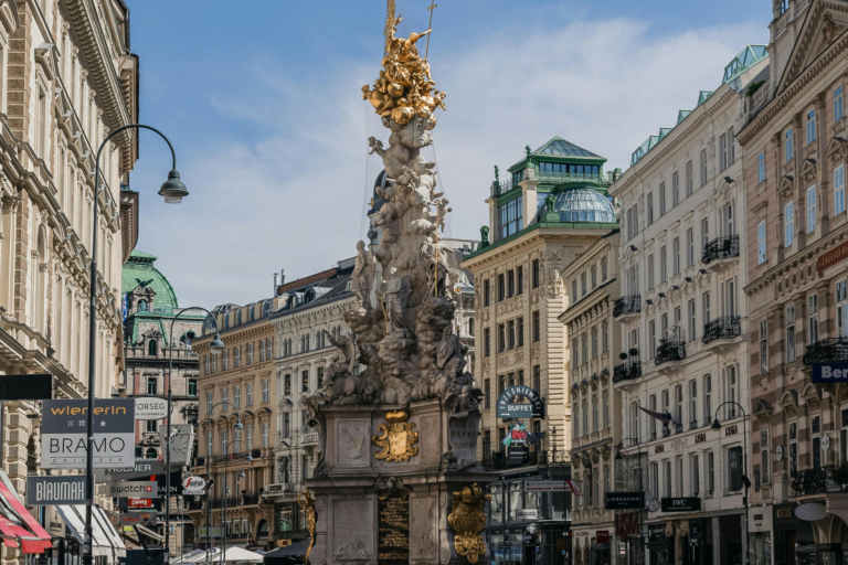 Como viver o amor de “Antes do Amanhecer” caminhando por Viena: roteiro poético para casais